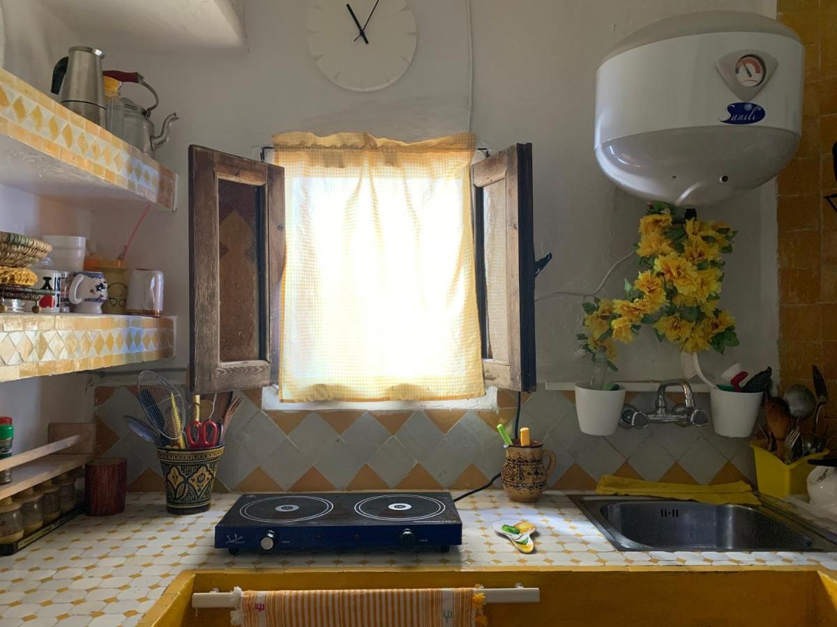 Hathor ,Casa Marroqui Con Dos Terrazas En La Medina Antigua , Ideal Parejas!! Wifi!! 艾西拉 外观 照片