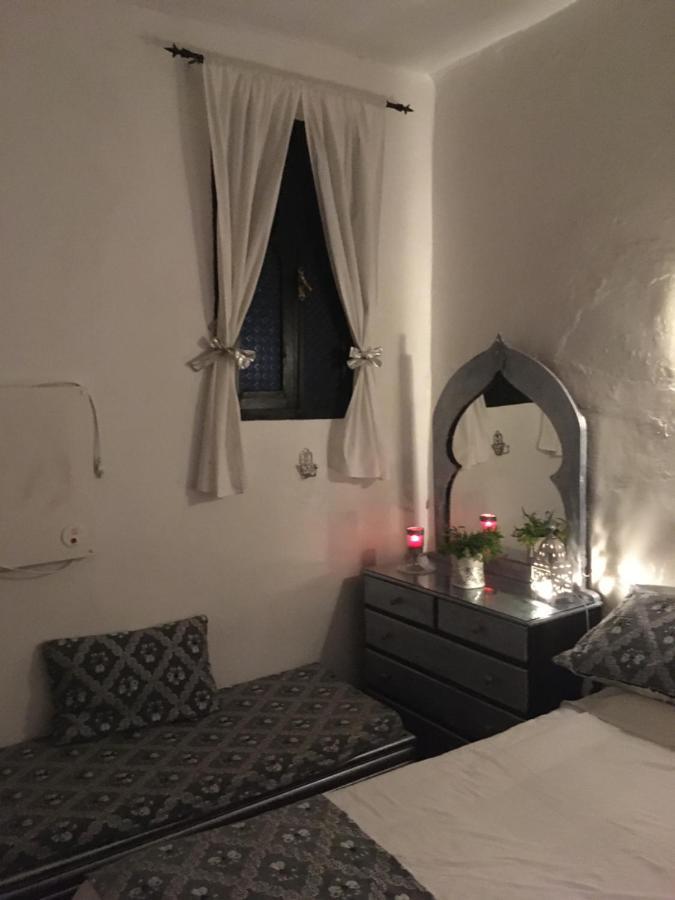 Hathor ,Casa Marroqui Con Dos Terrazas En La Medina Antigua , Ideal Parejas!! Wifi!! 艾西拉 外观 照片